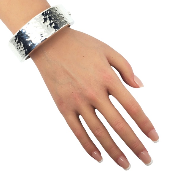 Sterling Silver Hammered Wide Oval Bangle Bracelet #21220 - Picture 13 of 13